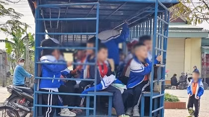 Ngăn ngừa "mầm họa" từ dịch vụ đưa đón học sinh tự phát