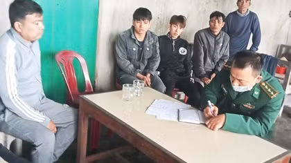 Liên tiếp cứu sống nhiều ngư dân gặp nạn trên biển