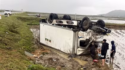 Tập trung điều tra, xử lý vụ TNGT nghiêm trọng trên đường ven biển huyện Kỳ Anh