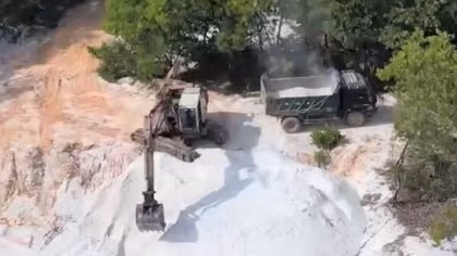 Nóng bỏng nạn khai thác “lụi” tài nguyên ở Thừa Thiên - Huế