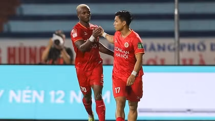 Đánh bại Nam Định, Công an Hà Nội trở lại ngôi đầu