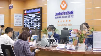 Đề xuất giảm 2% thuế VAT cho ngành ngân hàng