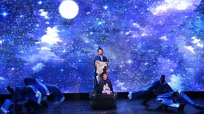 Từ cái “hố nhạc”