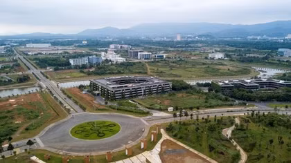 Bộ Khoa học và Công nghệ chuyển quyền quản lý khu công nghệ cao Hòa Lạc về Hà Nội trong vòng 6 tháng