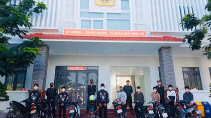 Ngăn chặn các băng nhóm "đại náo" đường phố