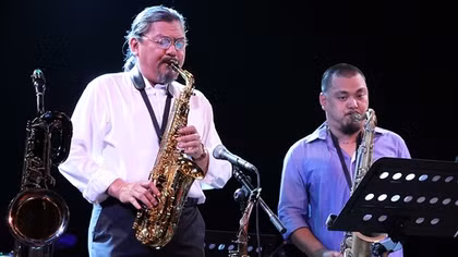 Nghệ sĩ ưu tú Quyền Văn Minh kiêu hãnh với Jazz
