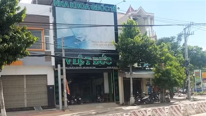 Hai cơ sở nha khoa ở Ninh Thuận bị xử phạt hành chính 130 triệu đồng