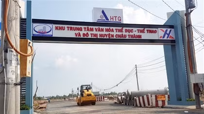 Trưng cầu giám định đấu giá quyền sử dụng đất tại Trung tâm văn hoá huyện Châu Thành