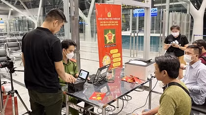 Công an Thừa Thiên - Huế rút ngắn thời hạn giải quyết hơn 60 thủ tục hành chính