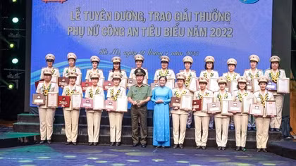 Tuyên dương 20 gương “Phụ nữ Công an tiêu biểu” năm 2022