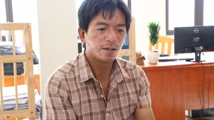 Tài xế xe ôm "lật tẩy" kẻ lưu hành tiền giả