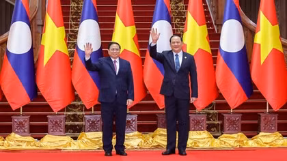 Ưu tiên cao nhất vun đắp quan hệ hữu nghị vĩ đại, đoàn kết đặc biệt Việt Nam – Lào