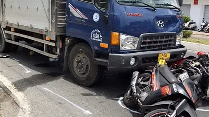Xác định nguyên nhân vụ xe tải tông nhiều xe môtô đang dừng đèn đỏ trên Quốc lộ 91