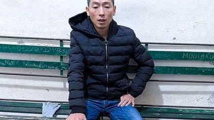 Đang giao dịch “hàng trắng” thì bị bắt