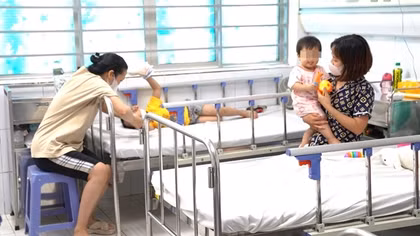 Tăng mạnh ca bệnh tay chân miệng nặng