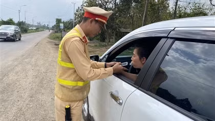 Phú Yên quyết liệt xử lý gần 1.000 người lái xe vi phạm nồng độ cồn
