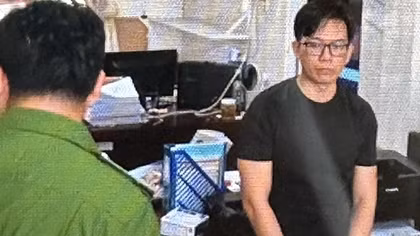 Bắt Kế toán trưởng Trung tâm Y tế tham ô tài sản