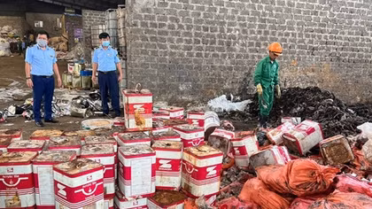 Tiêu huỷ hơn 8,5 tấn hàng hóa vi phạm