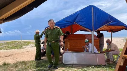 Điều tra một lao động tử vong trên biển chưa rõ nguyên nhân
