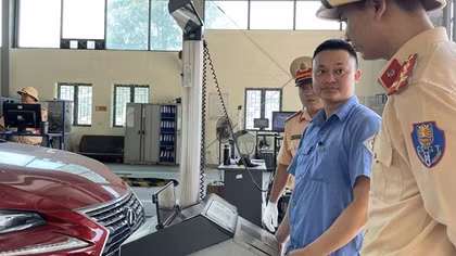 Giãn chu kỳ kiểm định với gần 2 triệu xe cá nhân đến 9 chỗ