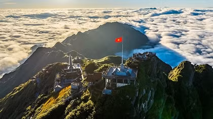 Ưu đãi giá vé cáp treo Fansipan tháng 12, cơ hội vàng để săn mùa mây đẹp nhất năm