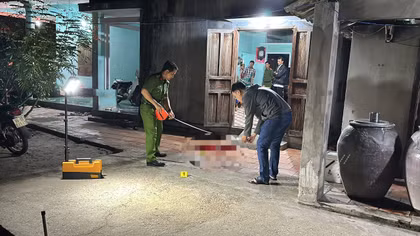 Đâm chết cậu ruột khi đến nhà thắp hương cho ông bà