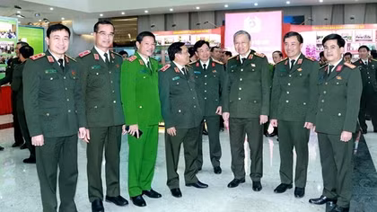Thảo luận giải pháp nâng cao hiệu quả các mặt công tác Công an