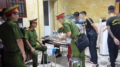 Giữ vững an ninh, an toàn các địa bàn đã được chuyển hóa
