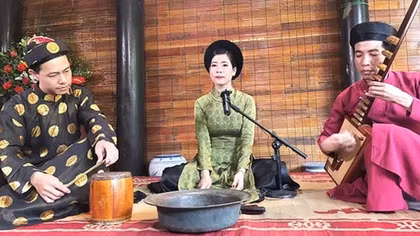 Ca trù chịu cảnh cơm nguội, canh lạnh?