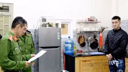 Tín dụng đen, cuộc đời đen
