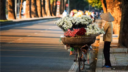 Hà Nội sáng sương mù nhẹ, Nam Bộ nóng 35 độ C