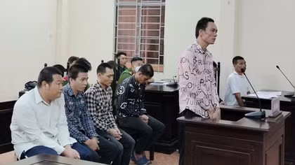 Nhóm ngư phủ hành hạ bạn tàu như thời trung cổ lãnh trên 26 năm tù