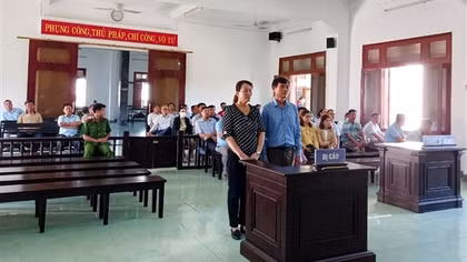 Bồi thường toàn bộ thiệt hại, cựu Giám đốc và kế toán được hưởng án treo