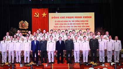 Góp phần tô thắm thêm hình ảnh cao đẹp của lực lượng CAND Việt Nam