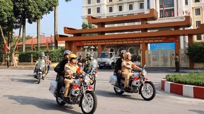 Công an Ninh Bình ra quân tăng cường kiểm soát, đảm bảo ANTT trên địa bàn