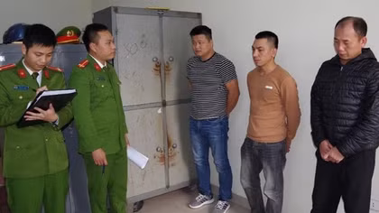 Khởi tố 3 kẻ gây chiến trên đường cao tốc