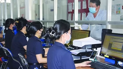 Hoãn xuất cảnh đối với nữ giám đốc doanh nghiệp nợ thuế hơn 6 tỷ đồng