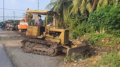 Hộ dân cuối cùng án ngữ con đường ở Bạc Liêu hơn 20 năm đã bàn giao mặt bằng