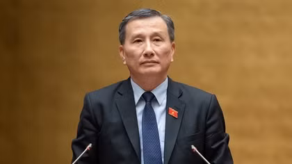 Ngân hàng, bảo hiểm phải giải thích rõ ràng, đầy đủ về quyền lợi, điều khoản cho bên ký hợp đồng