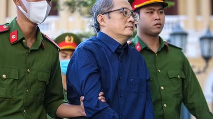 Cựu giám đốc Bệnh viện Thủ Đức bị đề nghị 21-23 năm tù