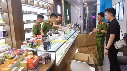 Thuốc lá điện tử đang là vấn nạn học đường