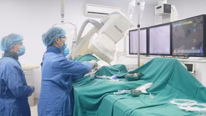 Hút thuốc lá 10 năm liên tục, người đàn ông bị nhồi máu cơ tim