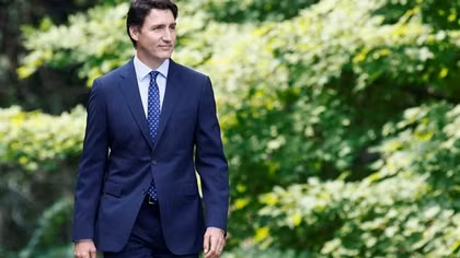 Thủ tướng Canada "thay máu" nội các sau cuộc thăm dò đáng lo ngại