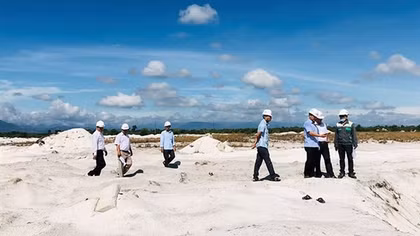 Người dân lo lắng khi chồng lấn vùng quy hoạch thăm dò, khai thác cát trắng