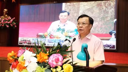 Bí thư Thành uỷ Hà Nội: Chưa phải thời điểm thích hợp để cho thuê vỉa hè