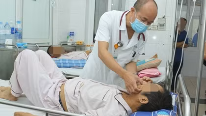 Tự ý bỏ điều trị, nhiều bệnh nhân viêm gan B phải ghép gan