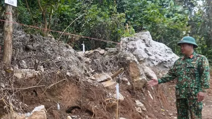 Xúc động Lễ truy điệu, an táng 30 hài cốt liệt sĩ tìm thấy ở núi Cô Loang