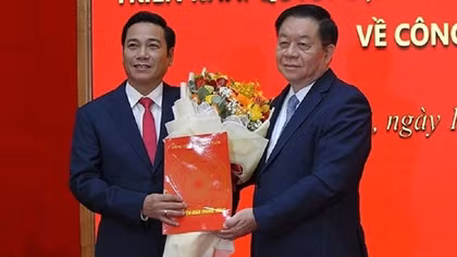 Trao Quyết định Tổng biên tập Báo điện tử Đảng Cộng sản Việt Nam