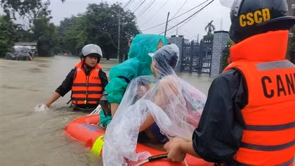 Đà Nẵng sơ tán hơn 4.000 người tránh lũ