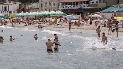 Ukraine mở lại bãi biển ở Odesa sau thời gian dài đóng cửa